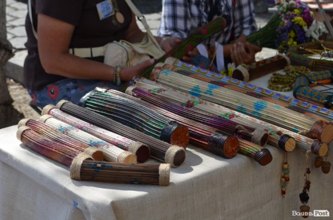 Ярмарок на «Лесі»: що особливого лучанам пропонують купити у національне свято. ФОТО