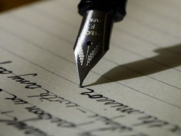 Чоловік, який у Луцьку вбив матір і повісився, лишив передсмертну записку, – ЗМІ