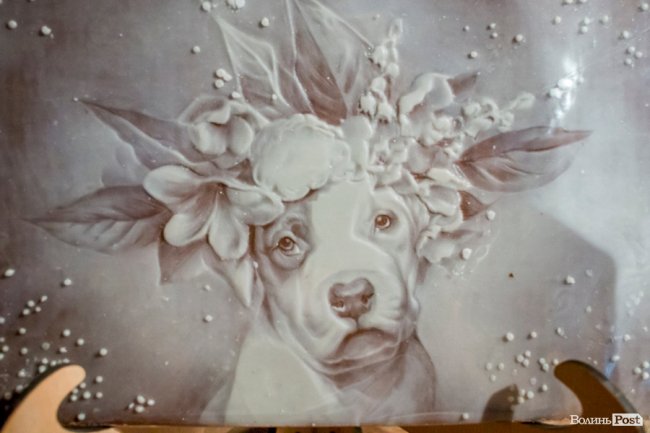 «Камасутра», пістолети і картини: найоригінальніші вироби з шоколаду у Луцьку. ФОТО