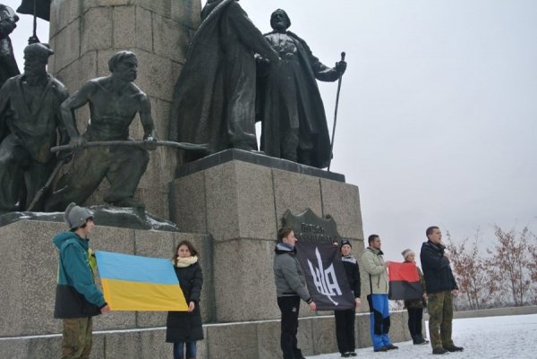 Волинська молодь три дні мандрувала героїчними стежками. ФОТО