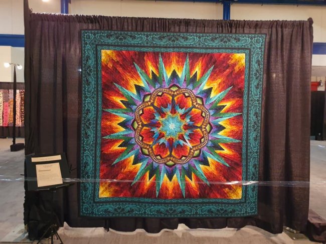 Українські майстрині клаптикового шиття вразили журі на фестивалі в США. ФОТО