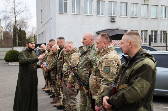 Волинські поліцейські-добровольці зі зведеного батальйону «Захід» вирушили в зону бойових дій