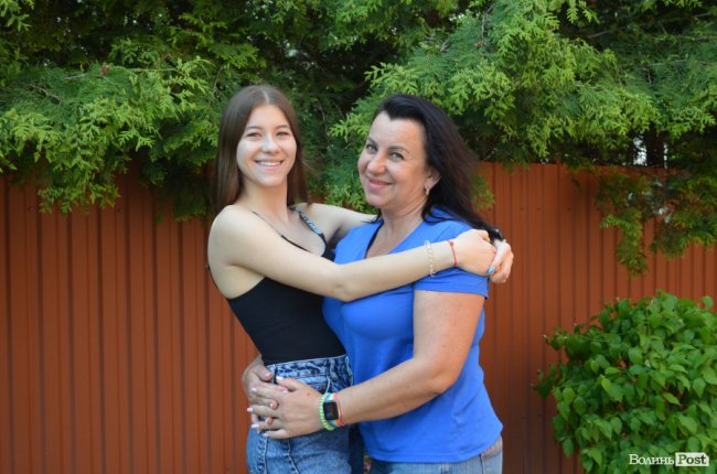 «Ми не могли повірити, що так буває». ЖІНКА З ЛУЦЬКА БЕЗОПЛАТНО ПРИХИСТИЛА ДЕКІЛЬКА СІМЕЙ ПЕРЕСЕЛЕНЦІВ