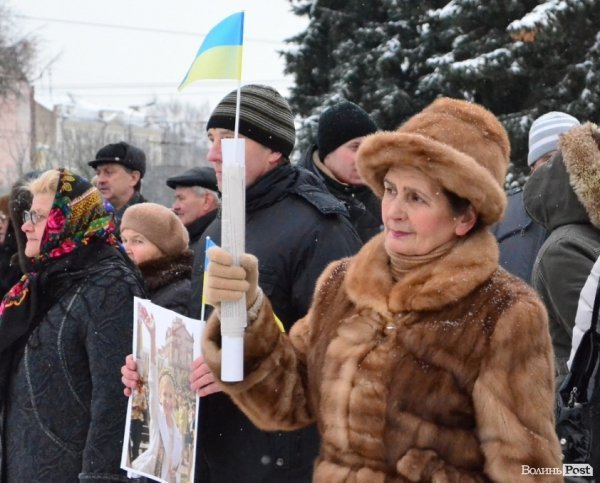 У Луцьку побудували «живий ланцюг». ФОТО