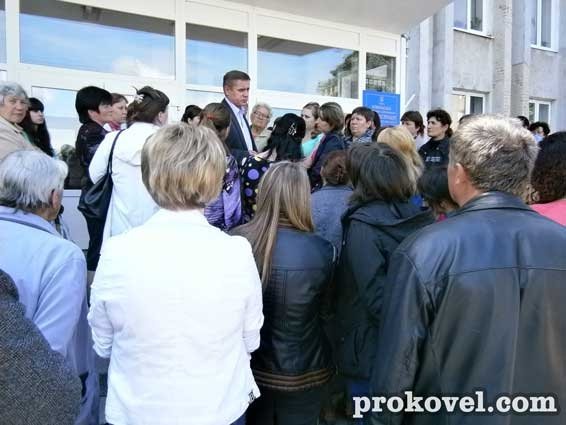 Через мобілізацію на Волині  жінки обіцяють перекрити міжнародну трасу. ФОТО