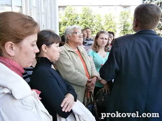 Через мобілізацію на Волині  жінки обіцяють перекрити міжнародну трасу. ФОТО