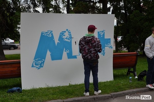 Фестиваль бульбашок у Луцьку. ФОТО