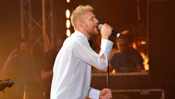 У Києві концерт пам'яті Кузьми зібрав аншлаг. ФОТО