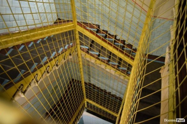 Тюремники показали Луцьке СІЗО. ФОТО