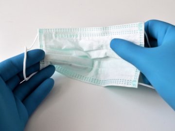 Одна смерть і 199 хворих за добу: яка ситуація із COVID-19 на Волині станом на 2 листопада