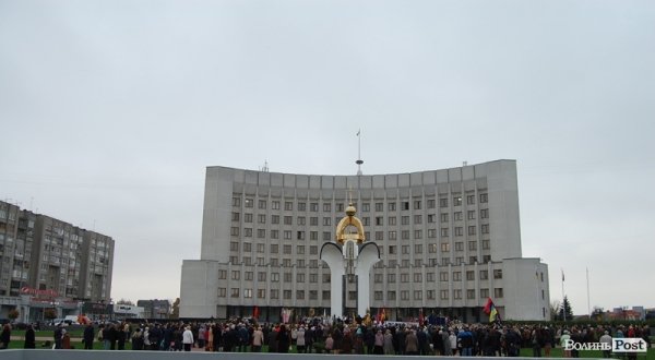 У Луцьку молилися за українську владу і вступ до ЄС. ФОТО 