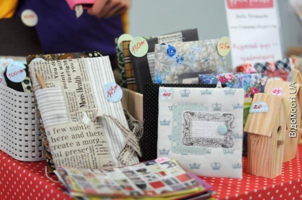 У Луцьку ‒ виставка-ярмарок подарунків. ФОТО