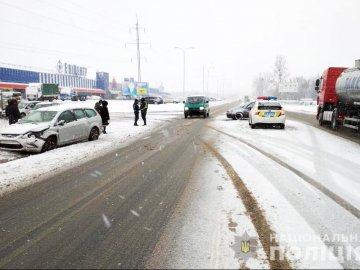  Аварія під Луцьком: двоє водіїв – у лікарні. ФОТО 