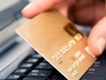 33-річний волинянин під час відпочинку викрав у свого товариша банківську карту