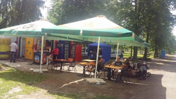 У центрі Луцька муніципали виявили чотири незаконні торгові точки. ФОТО