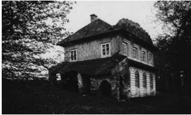 «Будиночок філософа» в Смордві, міжвоєнний період