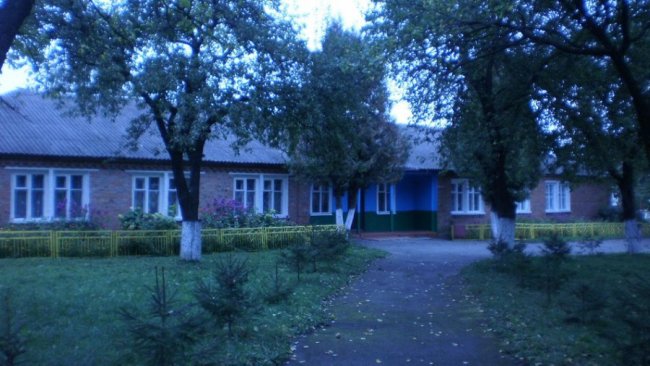 Закриття шкіл на Волині: що буде з учнями та вчителями