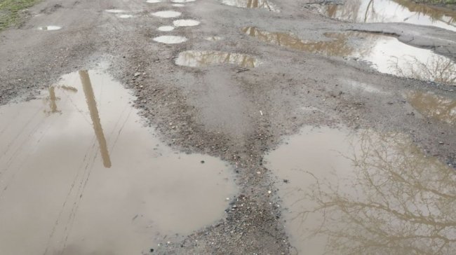 «Водії лишали машини і йшли пішки»: коли завершать ремонт дороги на вулиці Сірої Дивізії у Луцьку. ФОТО.ВІДЕО