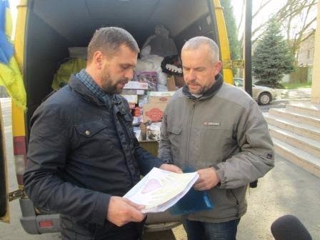 Бабуся та діти передали бійцям зворушливі подарунки. ФОТО