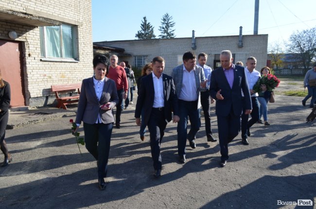 «Ми витрусимо з держави гроші для пенсіонерів та ветеранів», – Олег Ляшко у Луцьку*