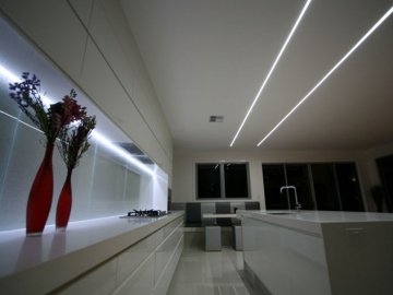 LED профіль: як вибрати, щоб створити ідеальне освітлення у домі?*