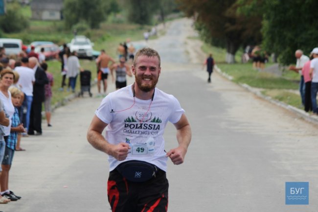 Пливли, крутили педалі і бігли: на Волині відбувся Чемпіонат України з крос-триатлону