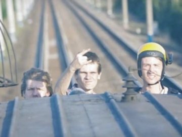 На луцькому вокзалі двох юнаків вразило струмом,  – соцмережі