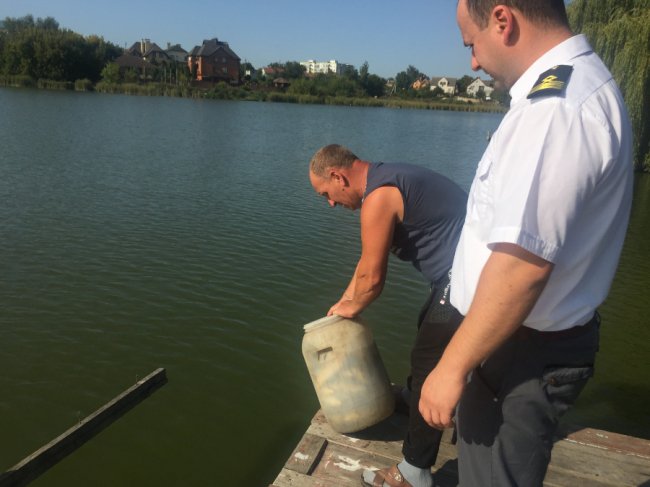 У Луцьку зарибнили річку. ФОТО