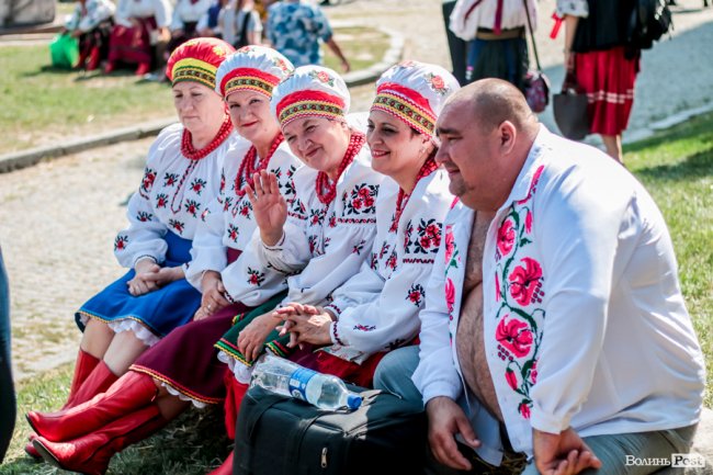 Неймовірні вбрання та іноземні гості: фестиваль «Берегиня» у Луцькому замку. ФОТО