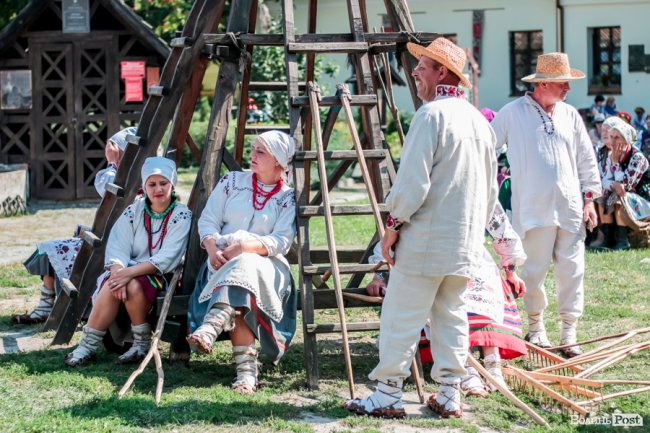 Неймовірні вбрання та іноземні гості: фестиваль «Берегиня» у Луцькому замку. ФОТО