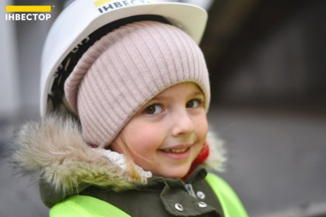 Маленьким лучанам влаштували екскурсію на будівництво ЖК «Супернова»*