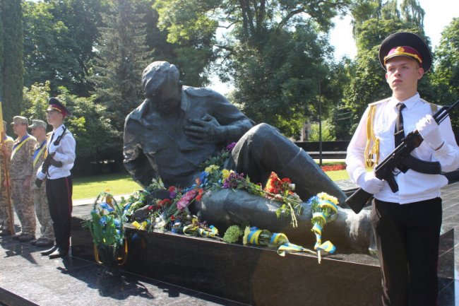 У Луцьку відзначили 75-ту річницю визволення Волині від нацистських загарбників.  ФОТО