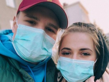 У онкохворого 21-річного хлопця з Луцька «відмовляє» печінка: просять допомогти з лікуванням