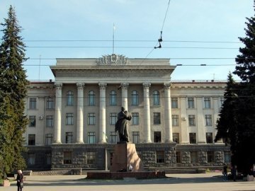 Новини з минулого. Поліцейські суди та мітинги під ОДА