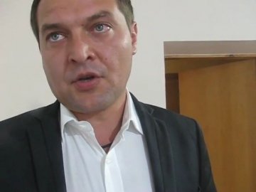 Стала відома зарплата скандального поліцейського з Рівненщини