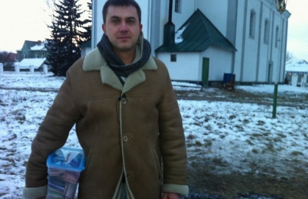 Волинські духівники зібрали майже 30 тисяч гривень українським бійцям