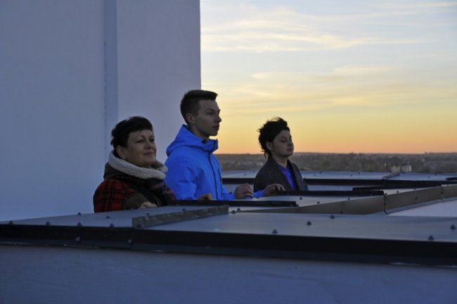 На даху луцької «Супернови» показали виставу-експеримент*