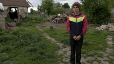 Від будинку далеко не відходить: як живе 7-річний хлопчик з Горохівщини, якого знайшли в очереті. ВІДЕО
