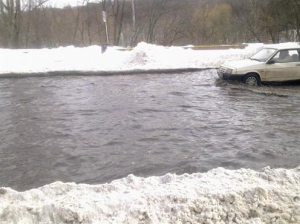 Київ уже «поплив». ФОТО. ВІДЕО