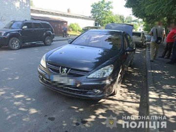 У Рожищі у поляка викрали авто