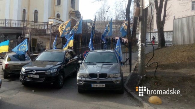 Насіров залишається у заблокованому суді