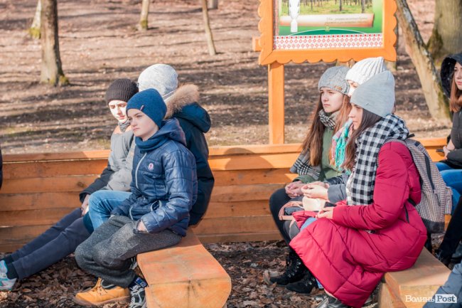 Учні першого на Волині міського шкільного лісництва побували у «волинській Швейцарії». ФОТО