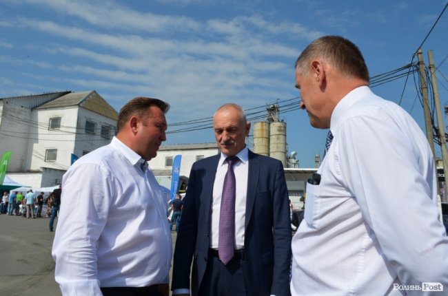 Аграрна еліта серед пшеничних колосків: на Волині – День поля. ФОТО