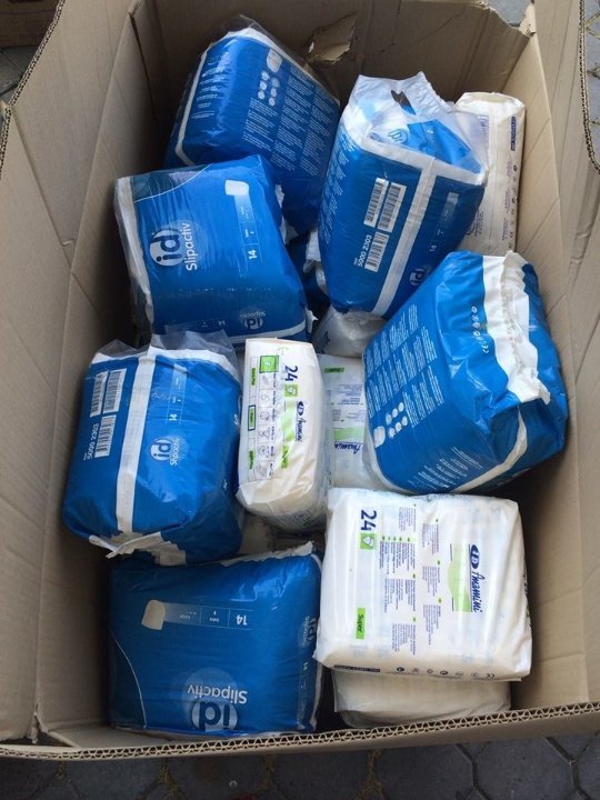 Патріоти з Францї передали допомогу волинським лікарням. ФОТО