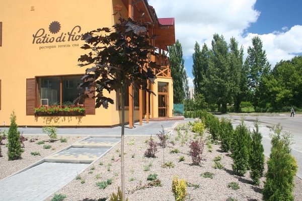 Луцький ресторан Patio di Fiori запрошує відсвяткувати день Володимира* 