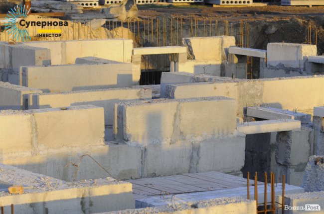 Звіт з будівництва ЖК «Супернова»: у четвертому будинку встановлюють вікна*