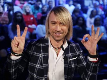 Концерт Олега Винника намагалися зірвати активісти з віниками. ВІДЕО