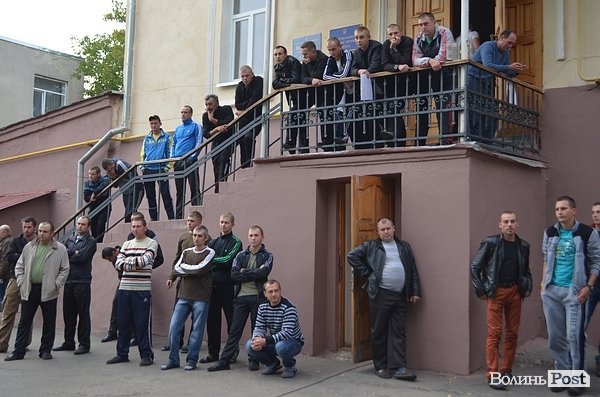 Для волинських бійців організували концерт. ФОТО