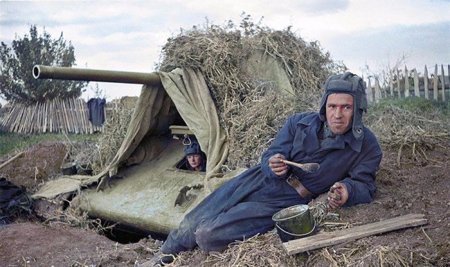 Червень 1941 року в кольорі: фото з початку війни