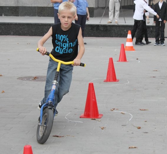 Перше вересня луцького «міліцейського» ліцею. ФОТО